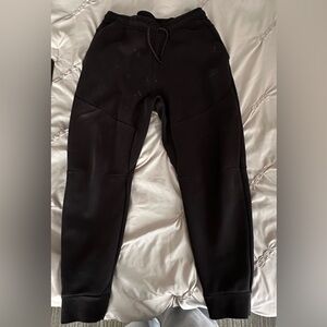 Black Nike Tech Pants Size Large
